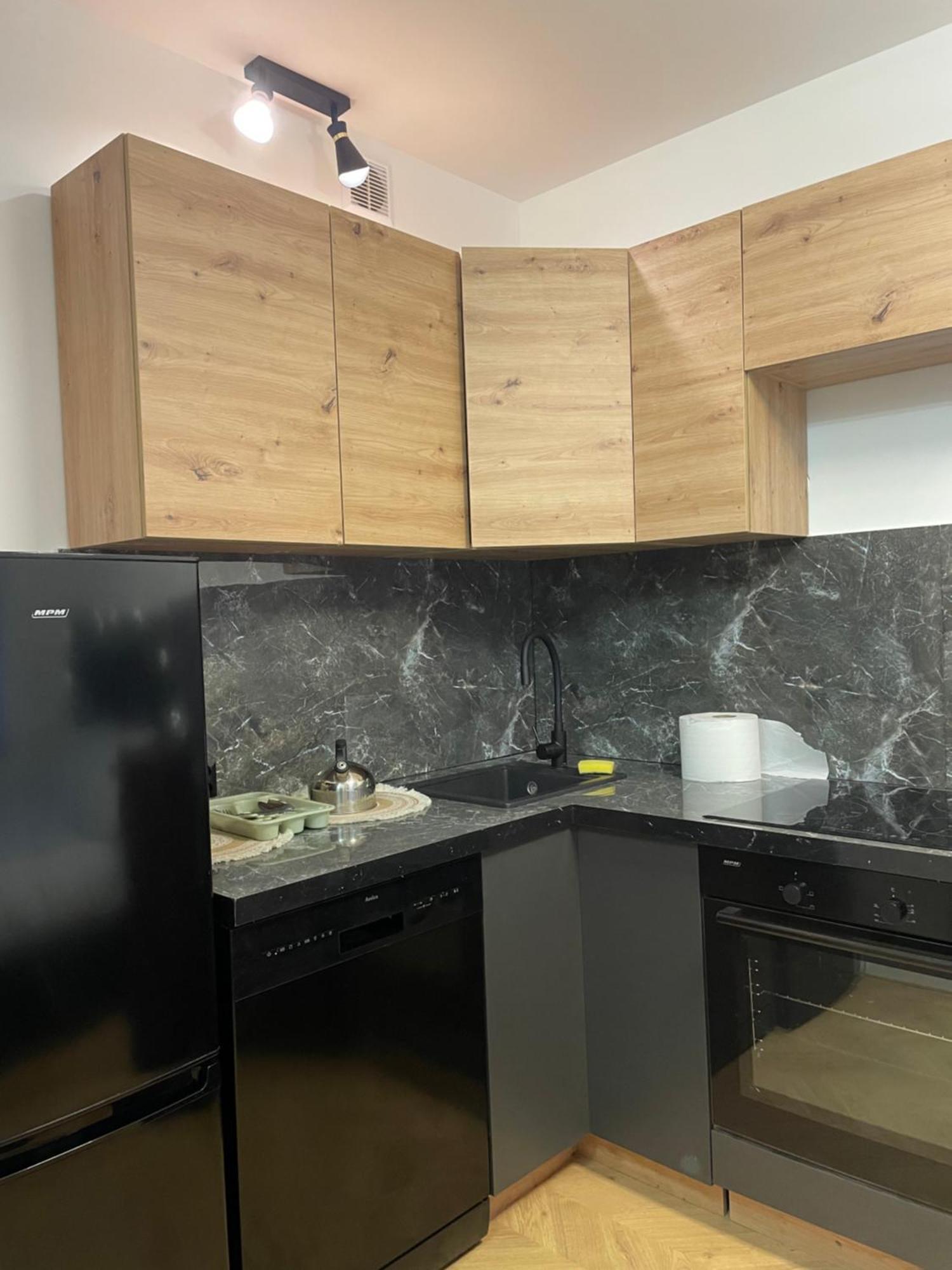 Cute Apartament Познан Екстериор снимка